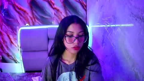 Amber Jeong online show from February 2, 9:56 pm