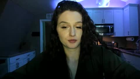 amberkinsley online show from May 1, 7:24 am