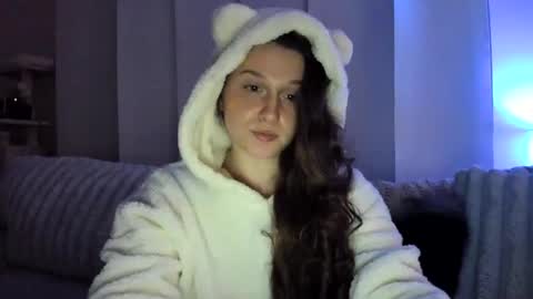 Snapshot of amberkinsley chatting on January 5, 5:20 am amberkinsley online show from January 5, 5:20 am