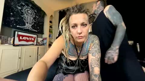 Amberneddie online show from November 1, 2:45 am