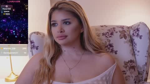 Amberseyes online show from January 23, 2:17 pm