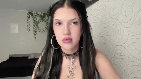 Alica online show from November 17, 10:07 am