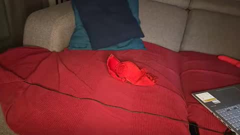 amelange online show from November 5, 10:45 pm