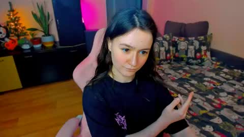 Eileen online show from April 14, 2:53 pm