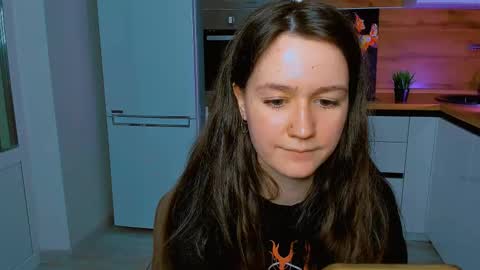 Snapshot of ameli_moon chatting on March 1, 4:22 pm Eileen online show from March 1, 4:22 pm