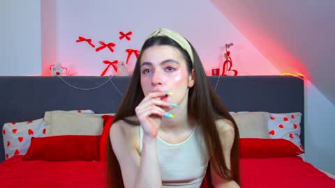 Amelia online show from April 16, 9:50 pm