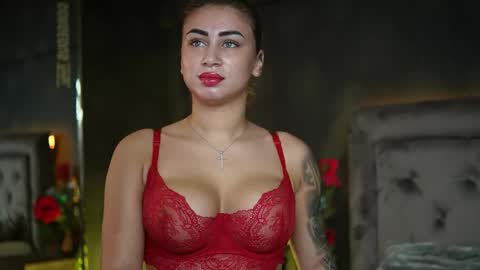  Amelia  online show from November 23, 9:02 pm