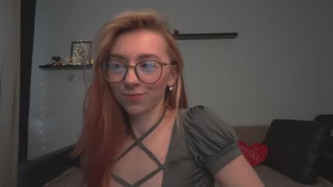 Amelia   online show from March 8, 3:56 pm