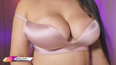    online show from March 18, 9:42 pm