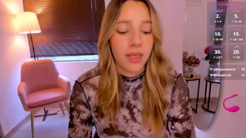 Amelie Graham online show from March 18, 8:26 pm