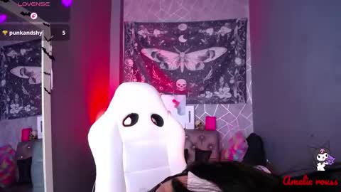 AMELIEROUS .. see you tomorrow  kisses online show from March 10, 4:06 am