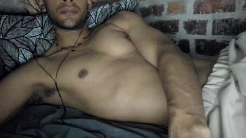 Kyle Kuz online show from December 14, 12:50 am