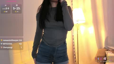 AmiliYan online show from November 15, 9:22 am