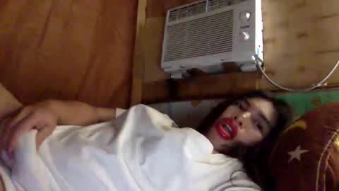 Amira online show from June 7, 7:41 pm