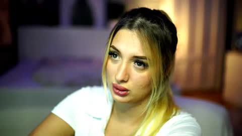 Mira online show from June 9, 7:02 pm