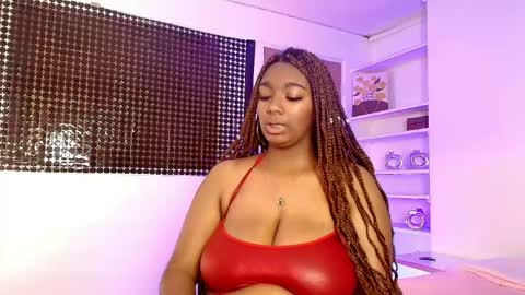 Amira online show from April 15, 7:06 pm