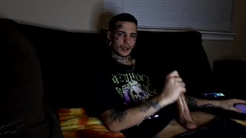 amiri_sweater online show from March 11, 12:28 pm