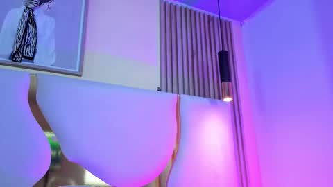 ammber_mjs online show from September 20, 3:48 pm