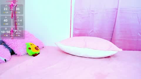 ammy lopez  online show from December 14, 5:51 am