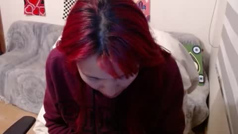 yisel online show from October 8, 12:29 am