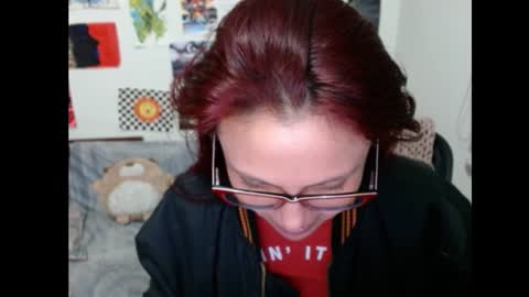 yisel online show from January 31, 12:50 am