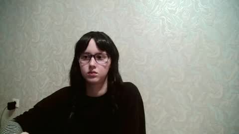 Amomira online show from June 18, 11:59 am