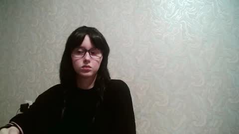 Amomira honeyx online show from January 7, 1:16 pm