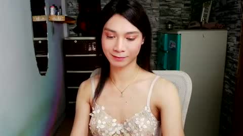 Tina online show from July 25, 8:45 am