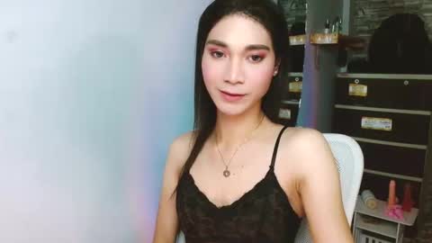 Tina online show from November 8, 7:55 am