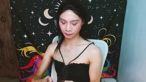 Tina online show from February 14, 5:48 pm