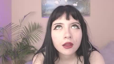 amy_bat online show from June 9, 2:28 pm