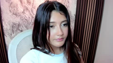 Amy online show from April 3, 10:28 pm