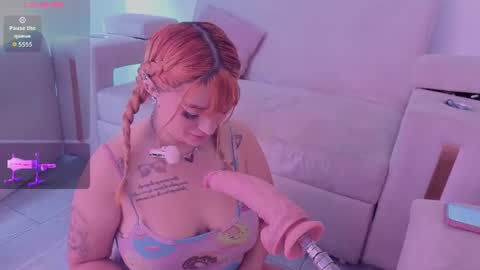 Little Slut Nicolee online show from June 28, 5:09 pm