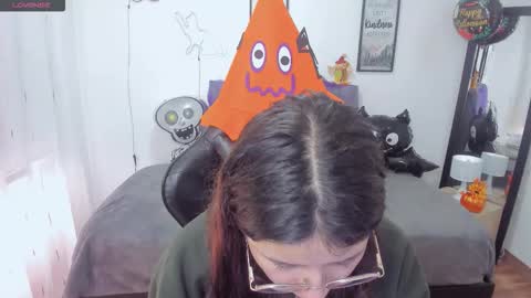 Amy sophia 3 online show from October 29, 1:02 pm