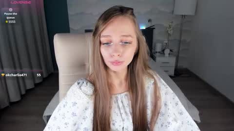 Amy online show from September 10, 9:49 pm