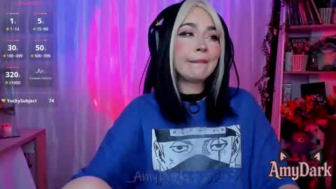 Amy online show from November 4, 8:21 pm