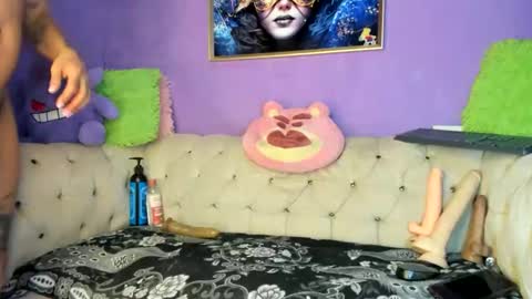 Snapshot of amydelahoz chatting on October 23, 2:13 am Amy Kamila online show from October 23, 2:13 am