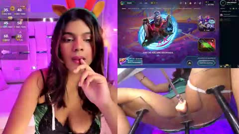 amyevan_ online show from November 18, 9:29 pm