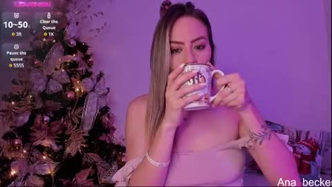 Ana online show from December 4, 8:39 am