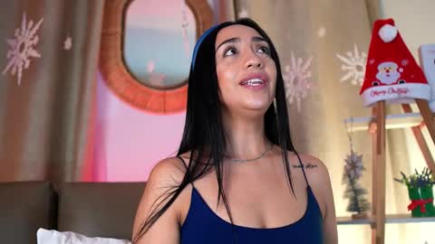   online show from December 3, 10:43 pm