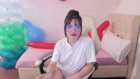 Im anna but you can call me as you want online show from July 18, 1:51 am