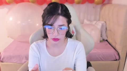 Im anna but you can call me as you want online show from February 7, 7:38 pm