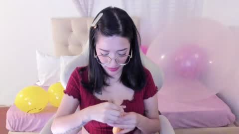 Im anna but you can call me as you want online show from February 4, 6:06 pm