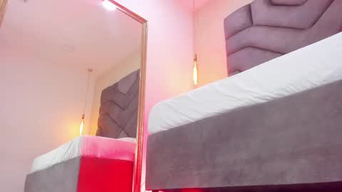 ana sophiia  online show from March 11, 1:48 am