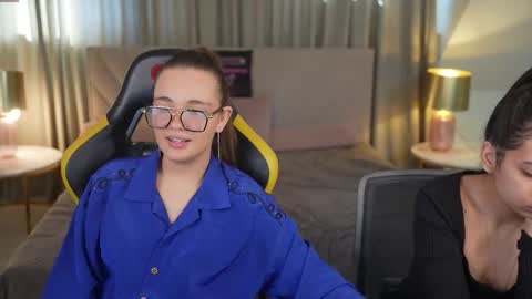 Sweet girls online show from March 9, 8:30 am