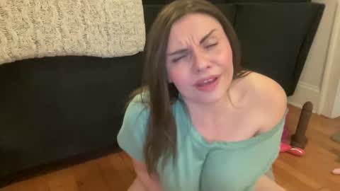 AnaBella Asster online show from February 1, 3:30 am