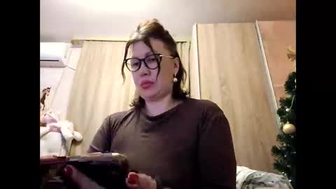 ANABELLOVEE online show from January 17, 5:00 pm