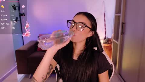 ANABEL WOLF  online show from January 19, 12:48 pm