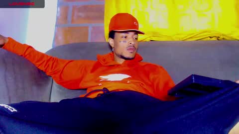 anaconda_94 online show from January 18, 10:28 pm