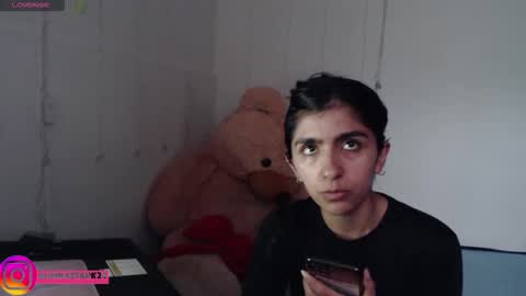 Anahi Browns online show from November 6, 7:50 pm